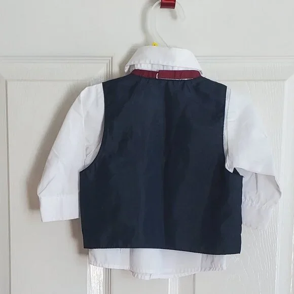 Nautica toddler 4 piece suit - Picture 2 of 10